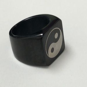 17mm black stainless steel yin-yang ring